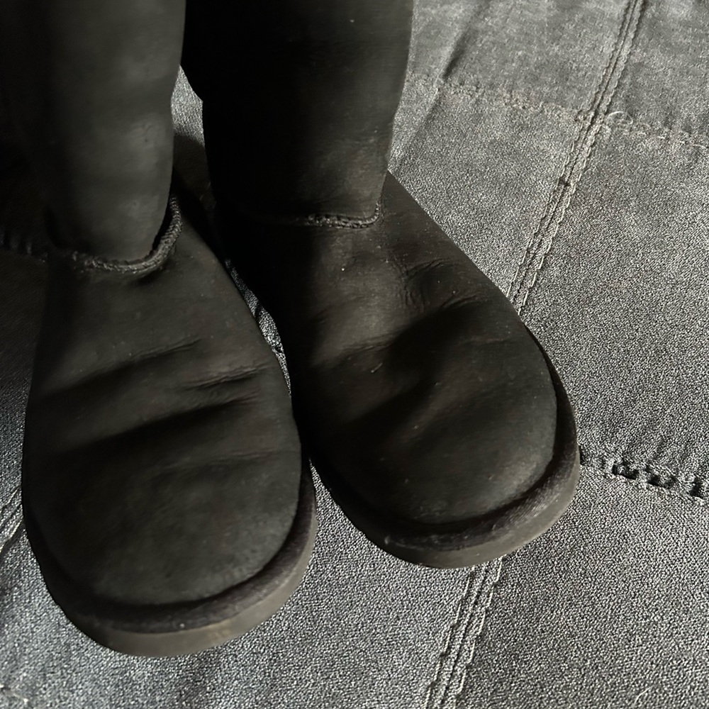 UGG Classic Black Boots - Picture 8 of 9